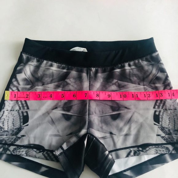 adidas techfit shorts size S - Picture 11 of 16